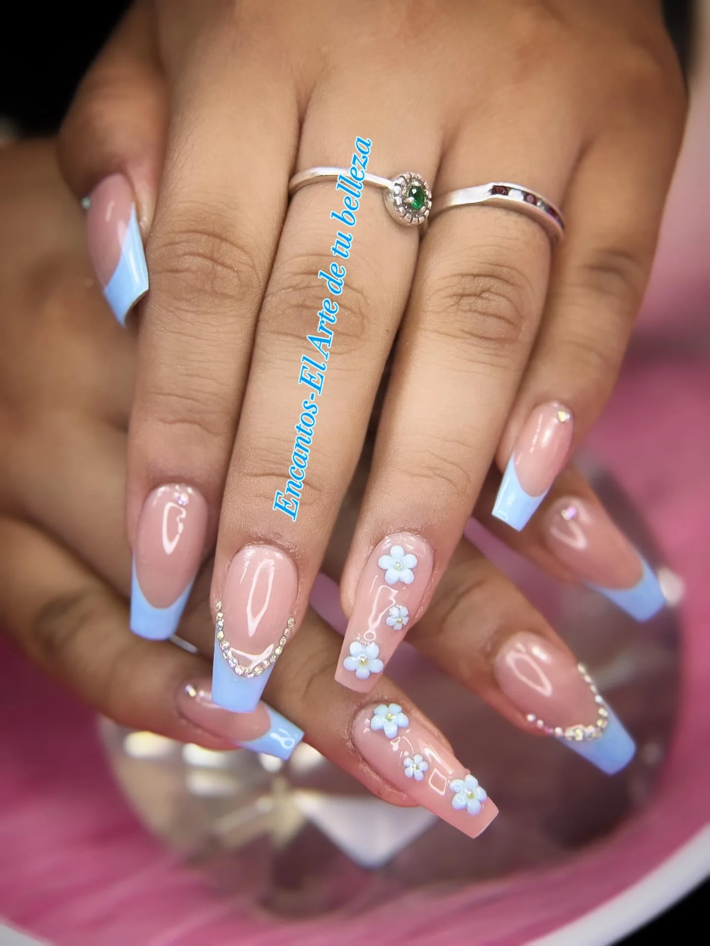Manicure Encantos